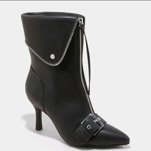 A New Day Biker Mickey Point Toe Zip Buckle Detail Memory Foam Booties NWT 8.5
